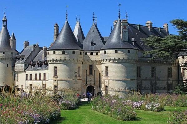 Mobilhome Sous Chalet En Bois A La Ferme Josnes 外观 照片